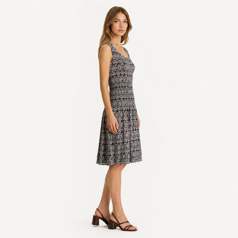 Black Ivory Print Pleated Sleeveless Dress