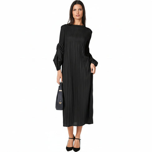 Minimalist Black Pleated Midi Dress – Long Sleeve Elegant Flow Dress