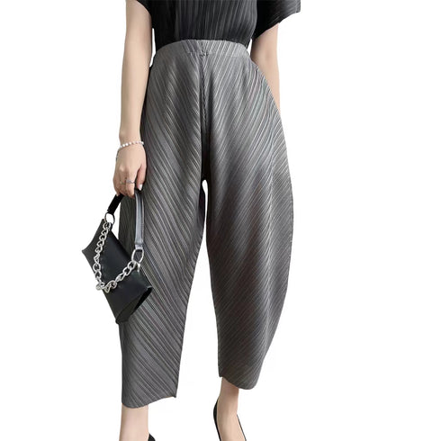 Pleated Relaxed Fit Pants - PN1420