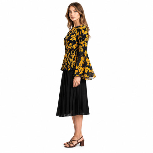 Elegant Pleated Floral Bell Sleeve Top – Black & Gold Lightweight Blouse