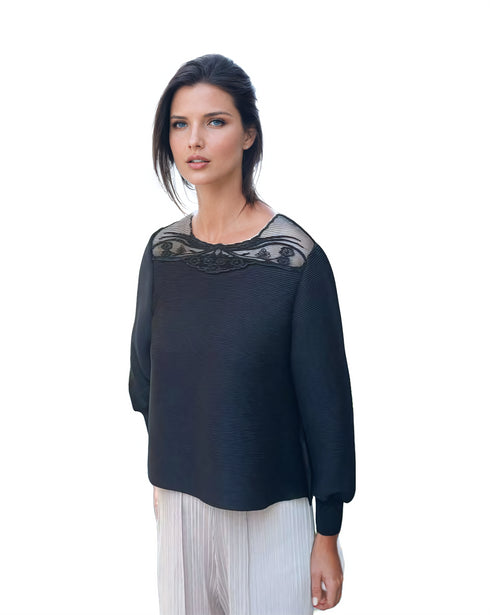 Embordery Illusion Top - T1511